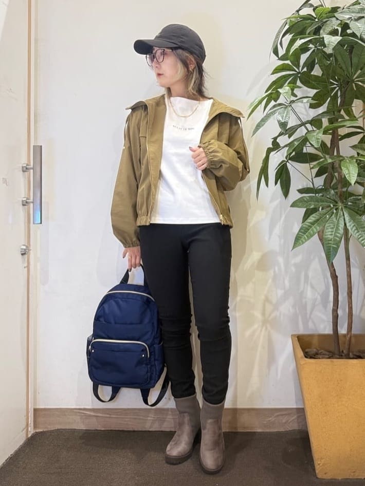 misakiさんの「SHOO･LA･RUE｜【S-LL】美しく見せる ボートネックロンT」を使ったコーディネート