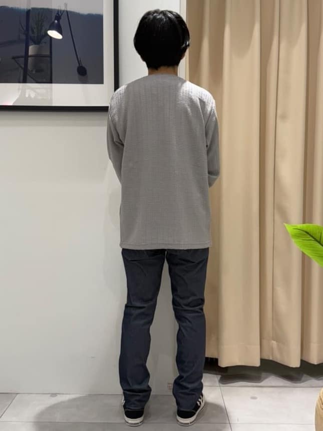 はさんの「THE SHOP TK｜【セットでお買い得！！】長袖カーディガン＋半袖Tシャツ　洗濯機OK/吸水速乾(Tシャツのみ)」を使ったコーディネート
