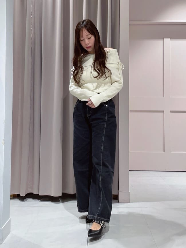 maiさんの「ESPERANZA｜グロメットバックストラップパンプス」を使ったコーディネート