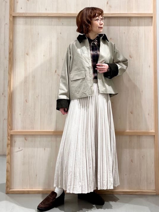 nakoさんの「THE SHOP TK｜カバーオールジャケット【洗える】」を使ったコーディネート