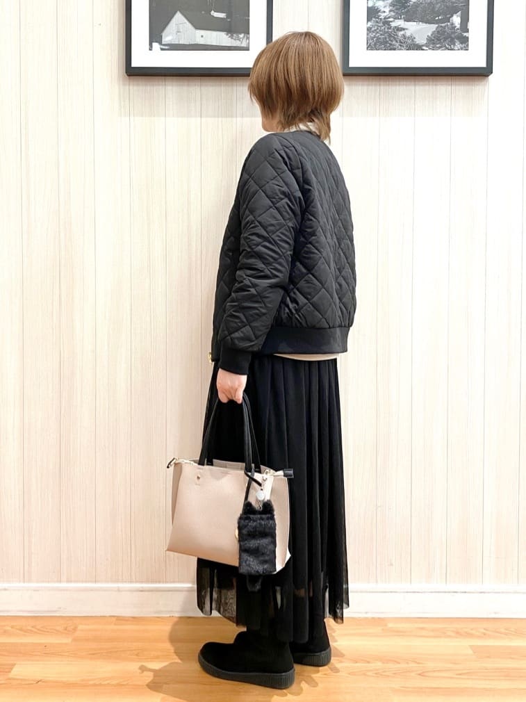 ユ（yu）さんの「SHOO･LA･RUE｜◆【セレモニーからデイリーまで】女性らしさあふれる チュールスカート」を使ったコーディネート