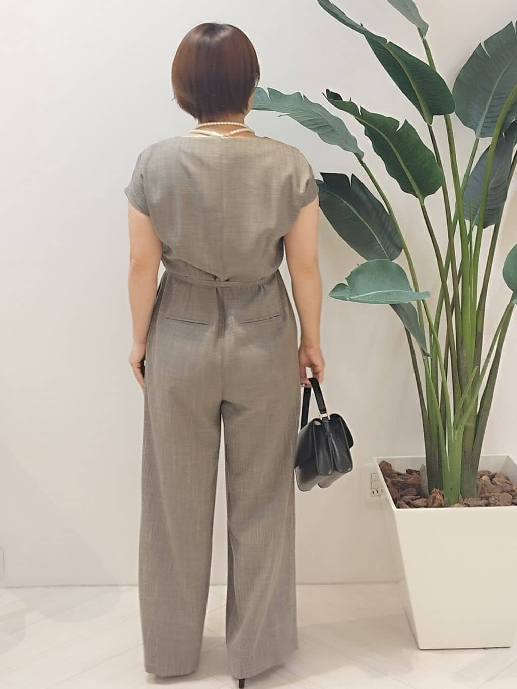 s u g iさんの「UNTITLED｜【接触冷感/オールインワン/洗える】梳毛調合繊コンビネゾン」を使ったコーディネート
