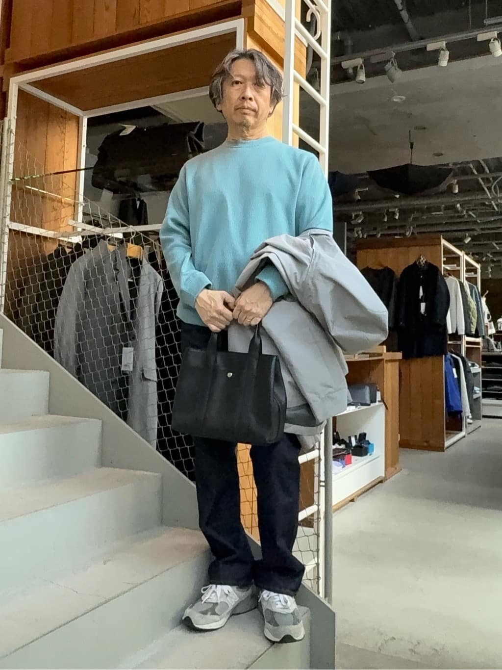デザイナーTAKEman さんの「TAKEO KIKUCHI｜【モンスターストレッチ】日本製 ワンウォッシュ デニムパンツ」を使ったコーディネート