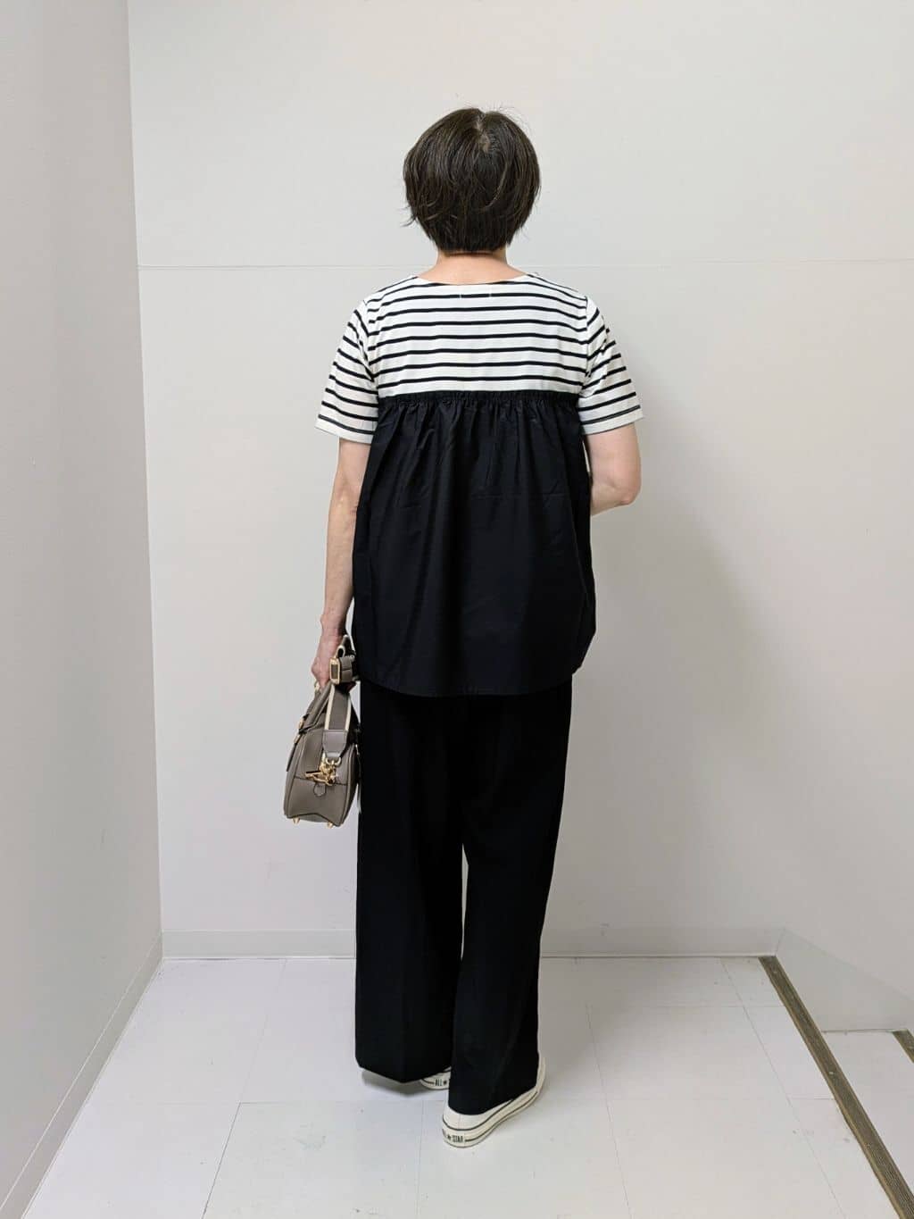 Asaさんの「Dessin｜【ウエストゴム/洗える】リラクシーナイロンパンツ」を使ったコーディネート