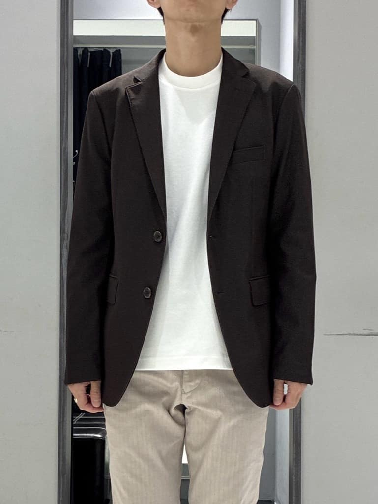 わいずみさんの「TAKEO KIKUCHI｜【360&deg;ストレッチ／セットアップ対応】None Of Stress ジャケット」を使ったコーディネート