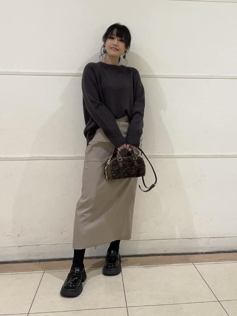 watanabeさんの「UNTITLED｜【重ね着もおすすめ/洗える】ウールカシミヤ クルーネックニット」を使ったコーディネート