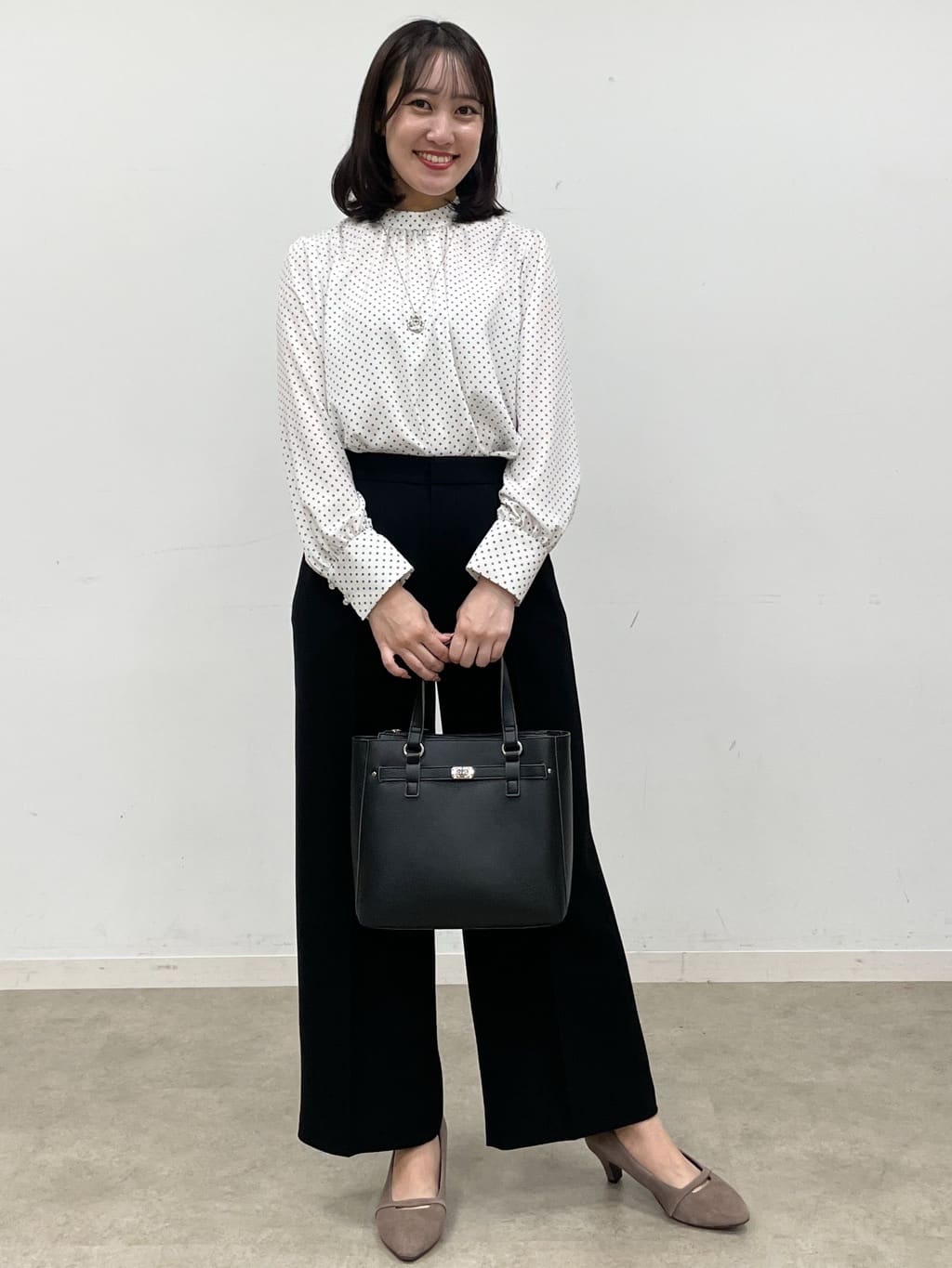yukariさんの「Reflect｜【SS-4Lサイズ】ドットプリントブラウス」を使ったコーディネート