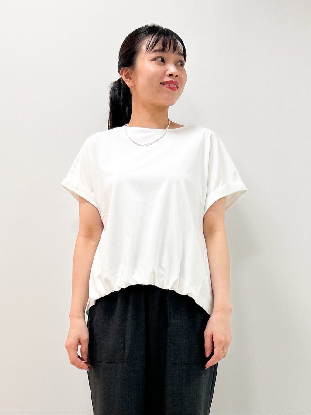 Kaiさんの「Dessin｜【ウエストゴム・洗える】アウトポケットワイドパンツ（XS～L）」を使ったコーディネート