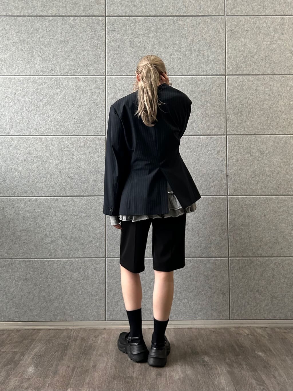honoka Aさんの「CODE A｜tailored mood over jacket」を使ったコーディネート