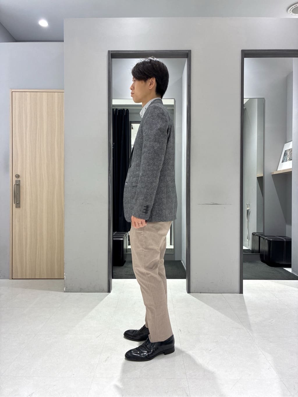 わいずみさんの「TAKEO KIKUCHI｜【抗菌防臭】COOL DOTS（R）ドビープリント ジャケット」を使ったコーディネート