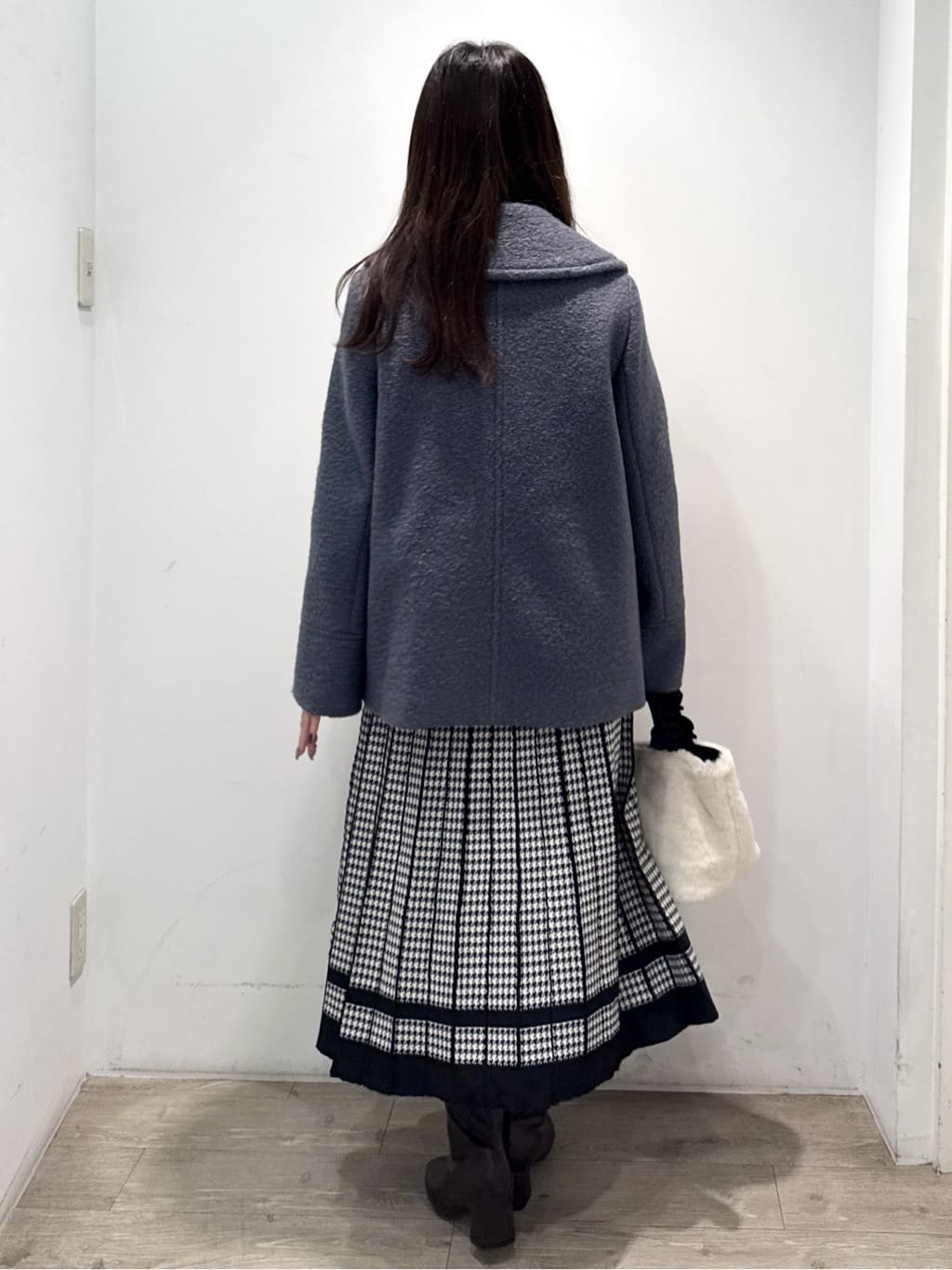 yuicciさんの「OPAQUE.CLIP｜メタル&times;フェイクパール Y字ラリエットネックレス」を使ったコーディネート