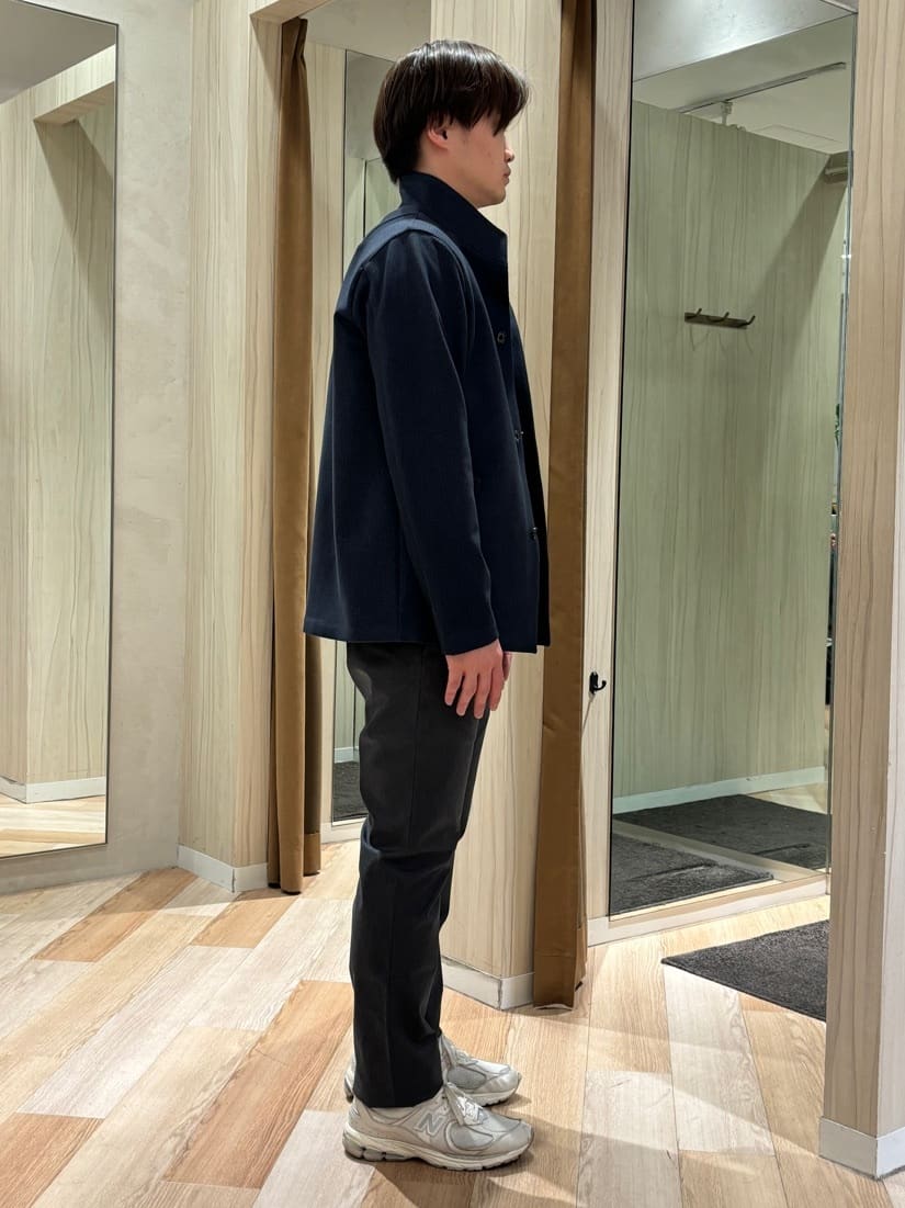圭哉さんの「TAKEO KIKUCHI｜【DOWN FABRIC】ダウンファブリック スタンドカラーブルゾン」を使ったコーディネート