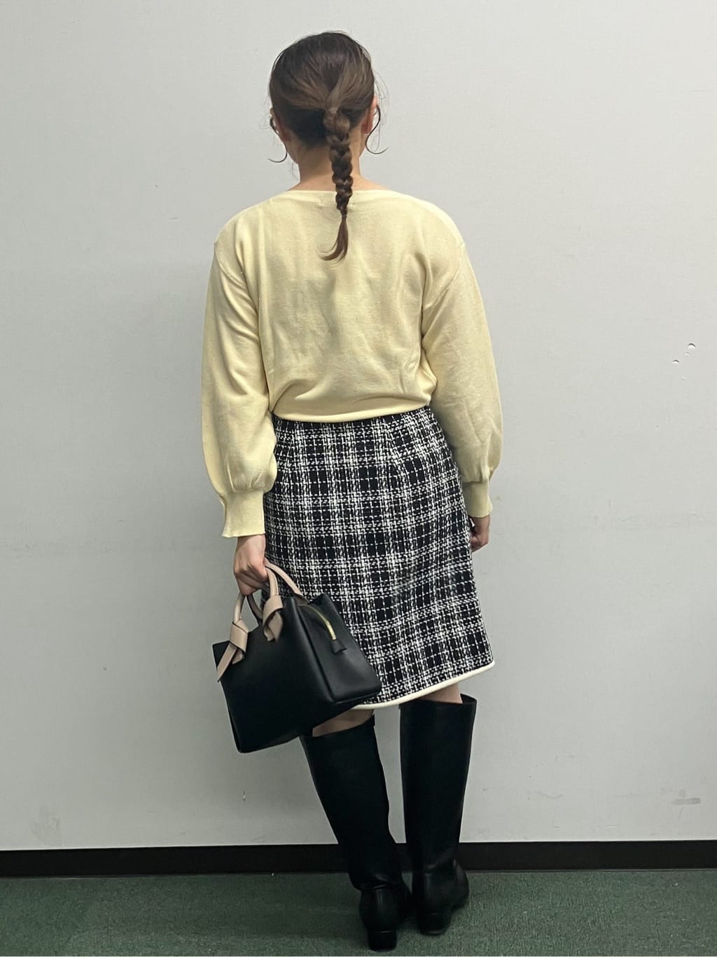 MAYUKIさんの「index｜ラメガーター編みボートネックニット【洗濯機OK】《8col／XS～LL》」を使ったコーディネート