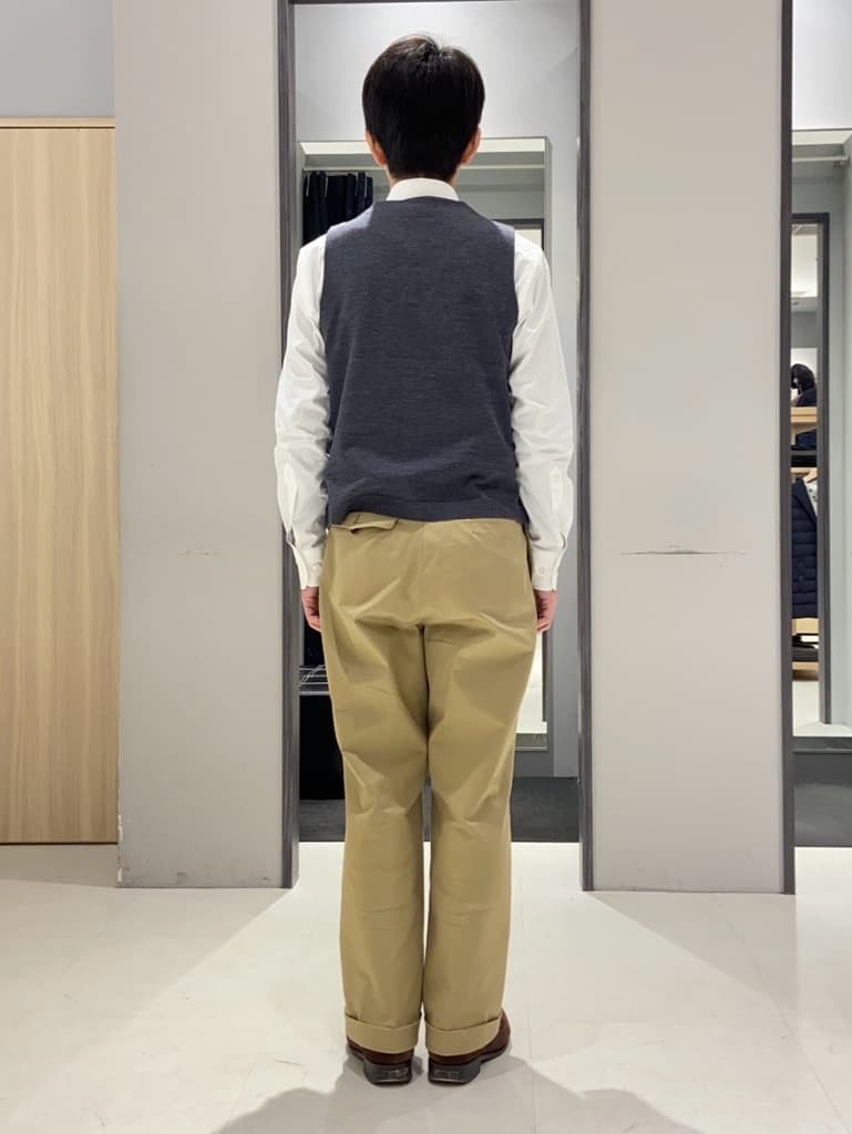 わいずみさんの「TAKEO KIKUCHI｜【Made in JAPAN】ブロード レギュラーカラー ドレスシャツ」を使ったコーディネート