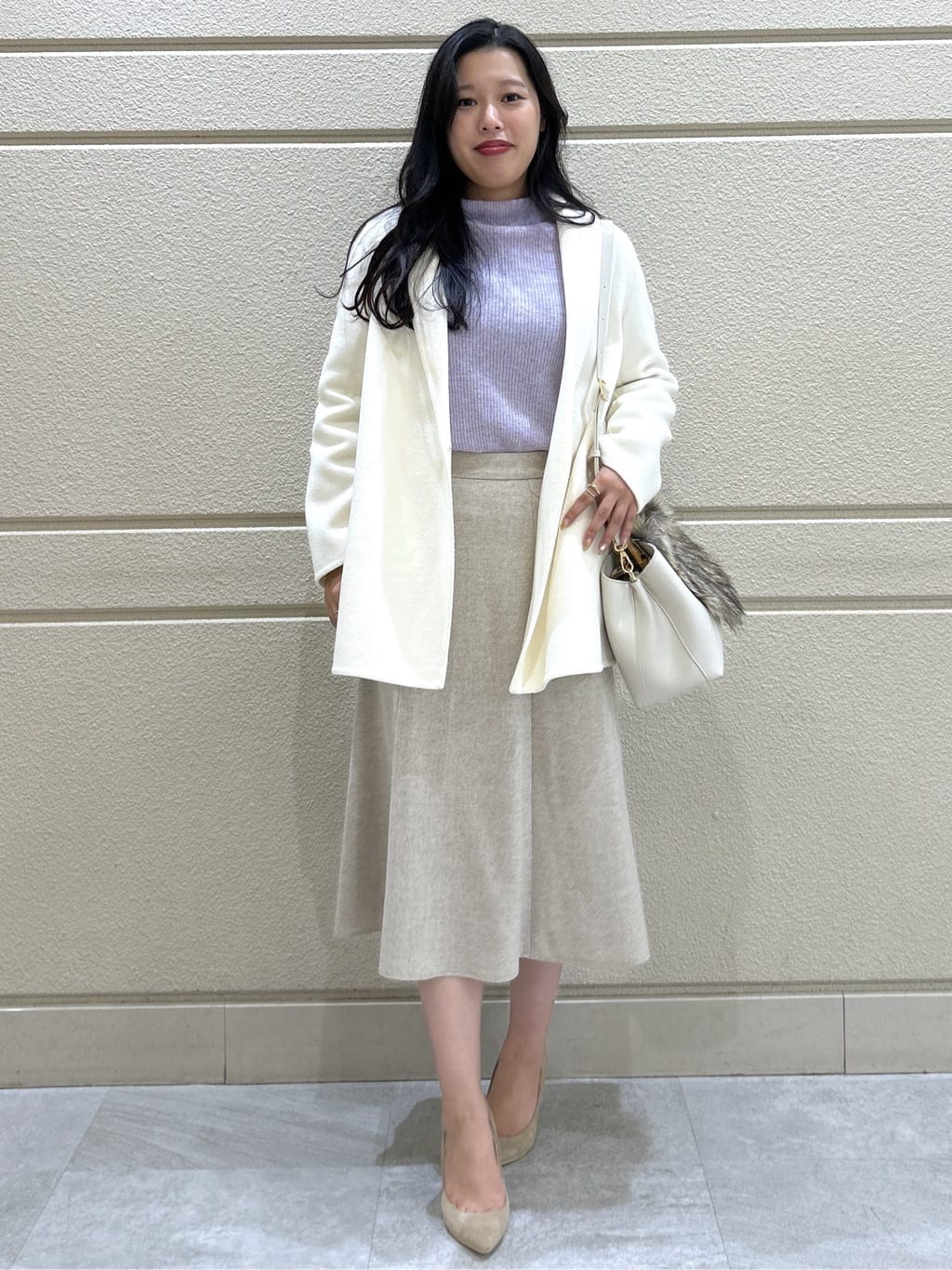 Momokaさんの「COUP DE CHANCE｜【リバー仕立て／裏地無し】軽く羽織れるウールリバーコート」を使ったコーディネート
