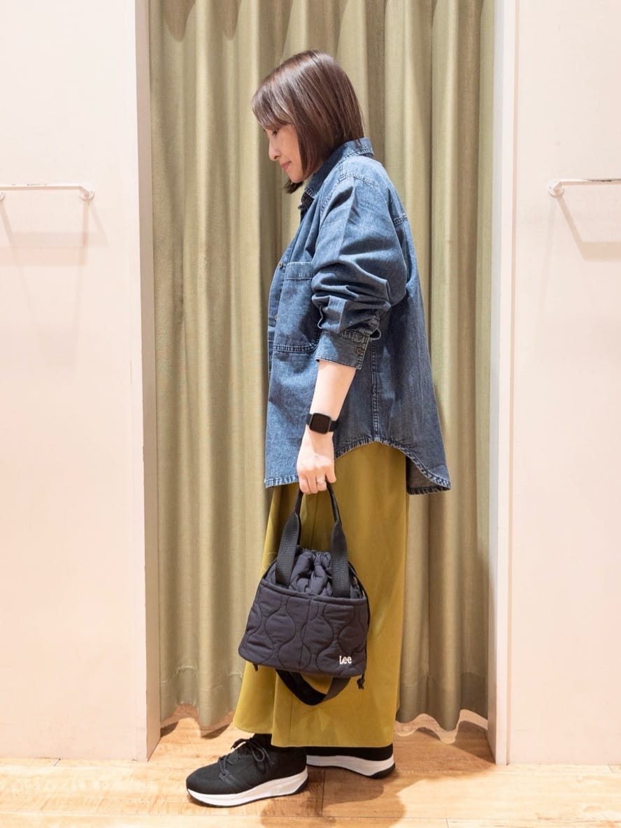 fukuiさんの「SHOO･LA･RUE｜【S-LL】美しく見せる ボートネックロンT」を使ったコーディネート