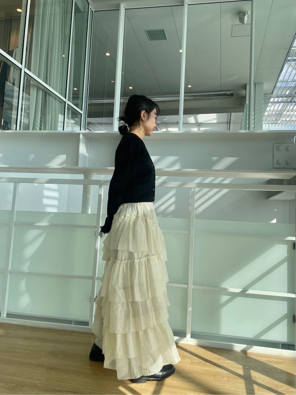 kanakoさんの「CODE A｜M cloudy puff cardigan」を使ったコーディネート
