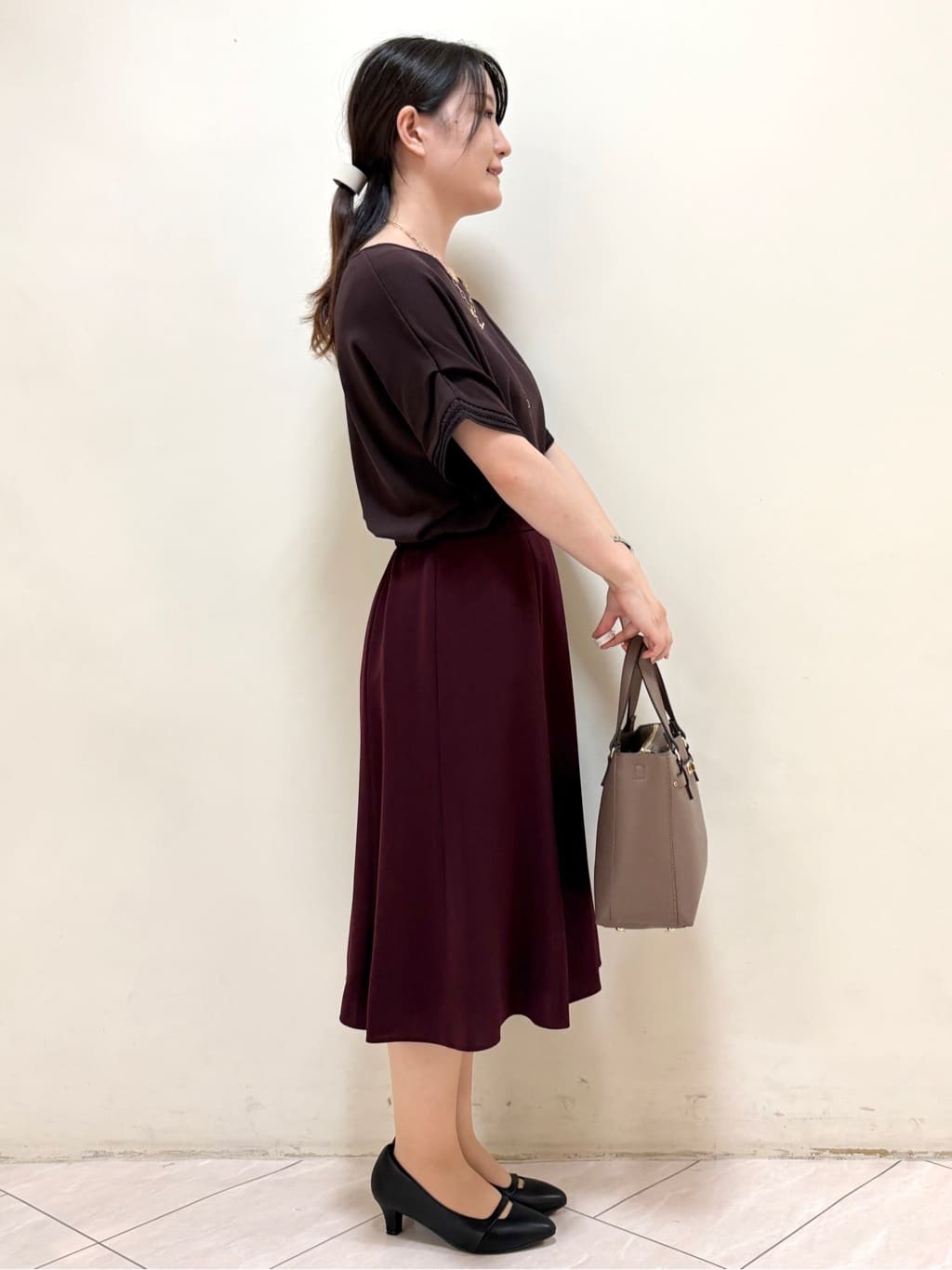 mikiさんの「Reflect｜【美シルエット】ソフトマーメイドスカート」を使ったコーディネート