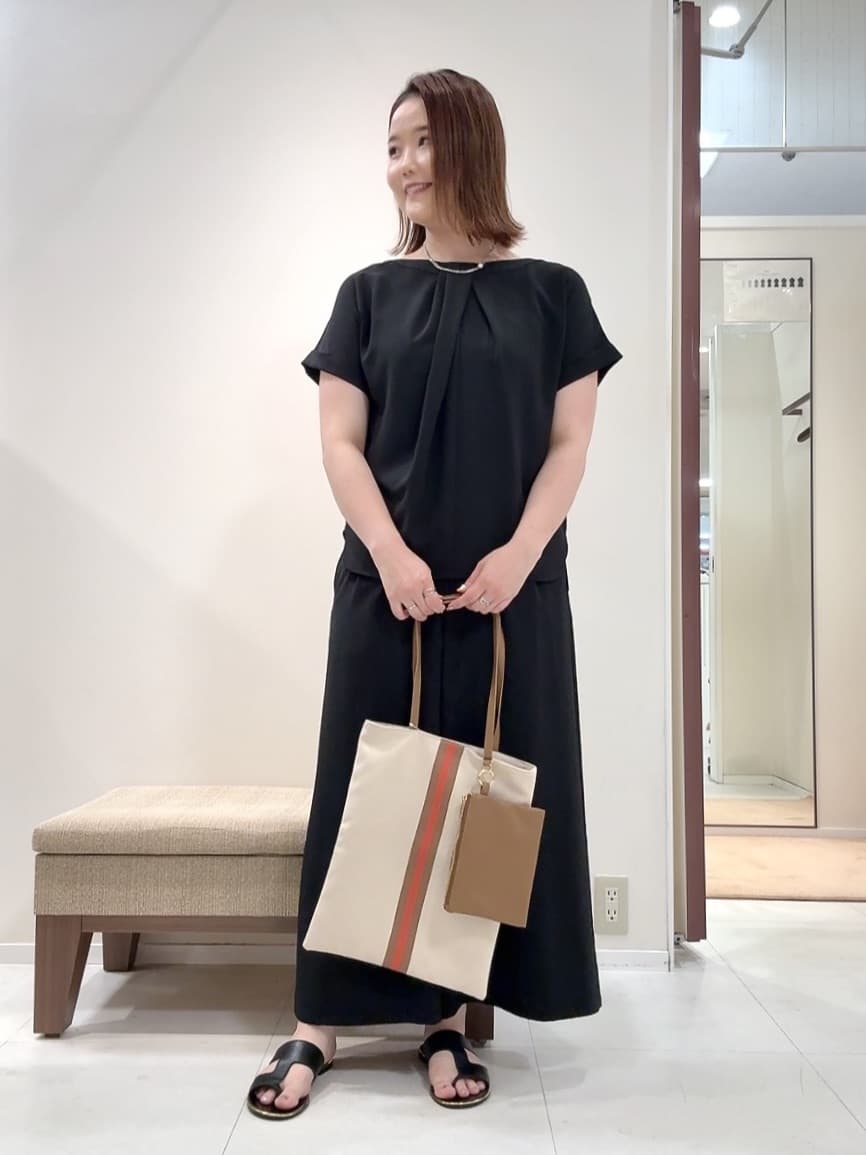 YUIさんの「UNTITLED｜◆【接触冷感/UV機能/遮熱】ジャージカーディガン」を使ったコーディネート