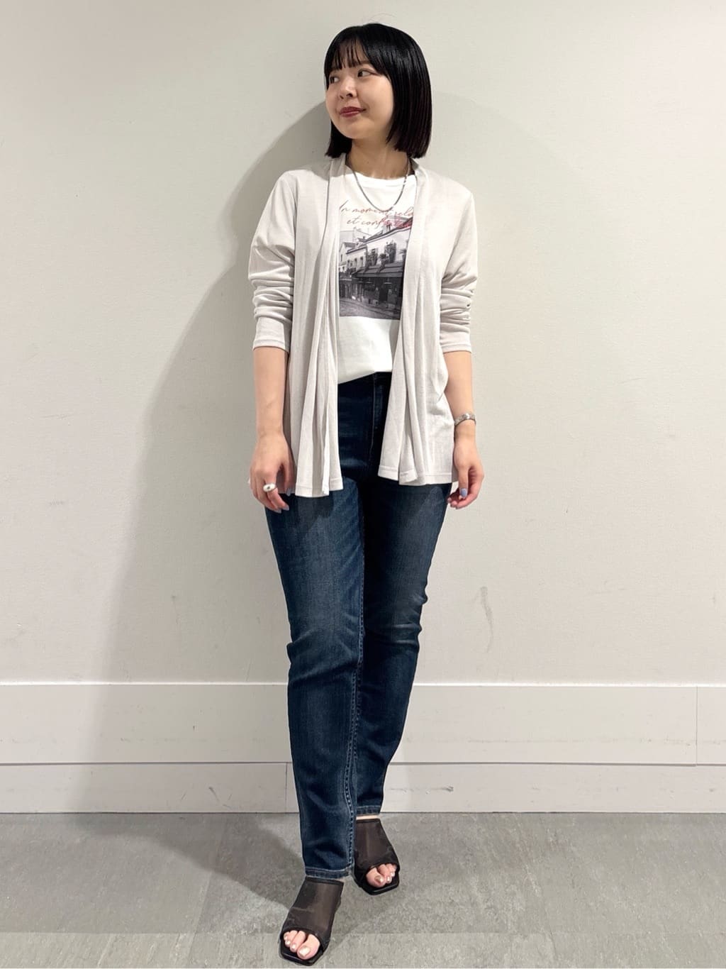 モエカさんの「UNTITLED｜◆【接触冷感/UV機能/遮熱】ジャージカーディガン」を使ったコーディネート