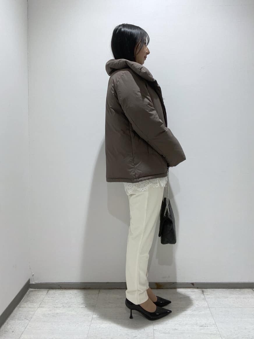 meiさんの「INDIVI｜【洗える／大人ラメ】カラーMIXボトルネックニット」を使ったコーディネート