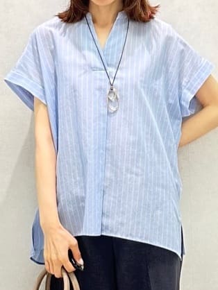 Miwaさんの「UNTITLED｜【洗える/スキッパー】フレンチスリーブシアーブラウス」を使ったコーディネート