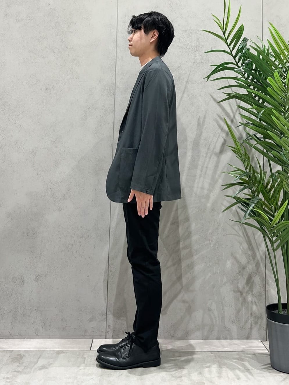 SHI-MAさんの「THE SHOP TK｜【Begin/ビギン10月号掲載】楊柳スマートジャケット　軽量/洗濯機OK/セットアップ可」を使ったコーディネート