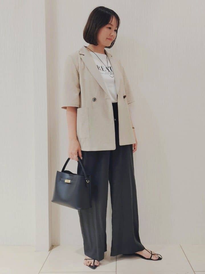 naokoさんの「UNTITLED｜ビッグオーバルネックレス」を使ったコーディネート
