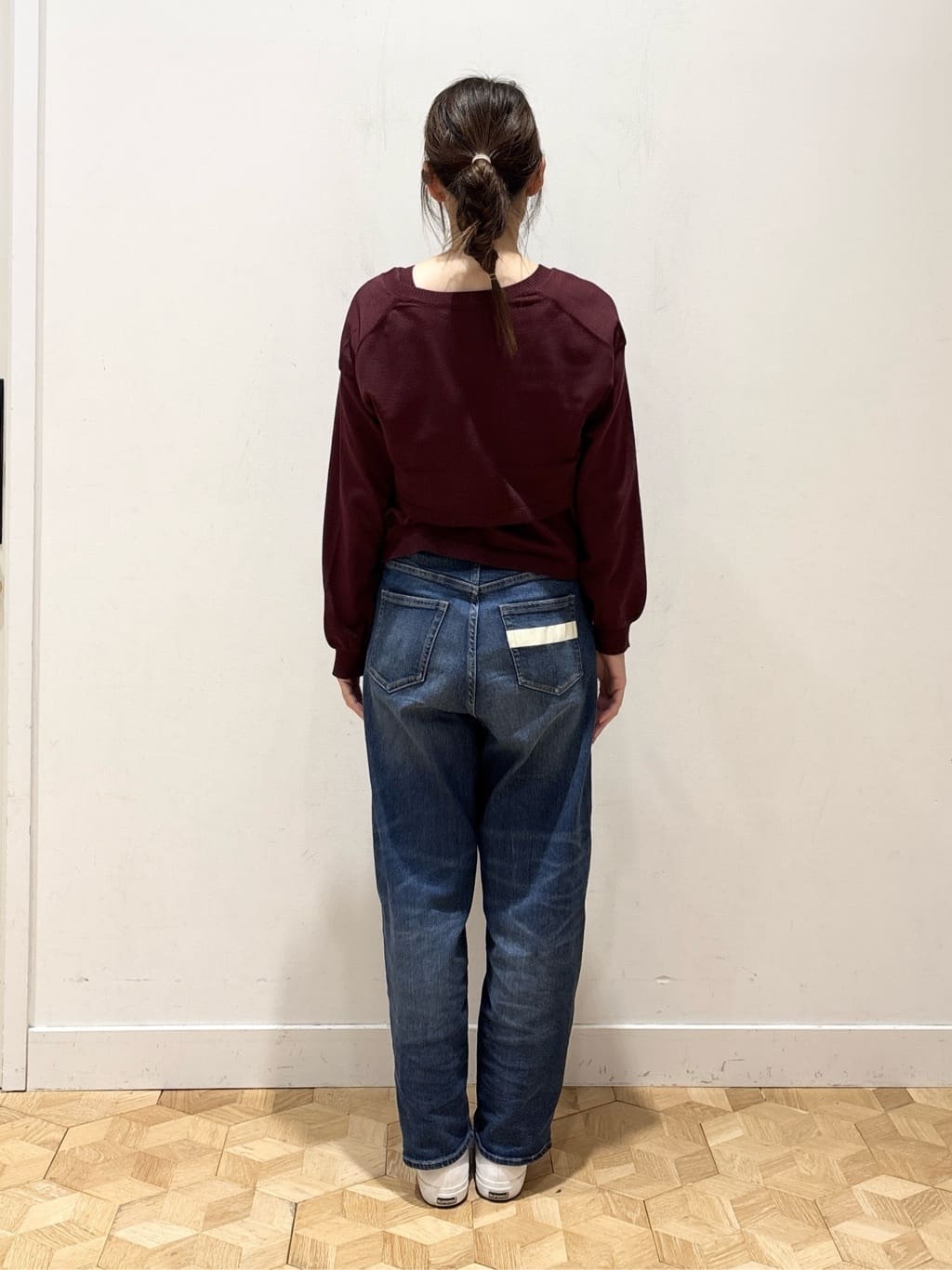 YUMIさんの「Dessin｜【2点セット/3WAY/洗える】ノースリーブインナー付きVネックショート丈ニット」を使ったコーディネート