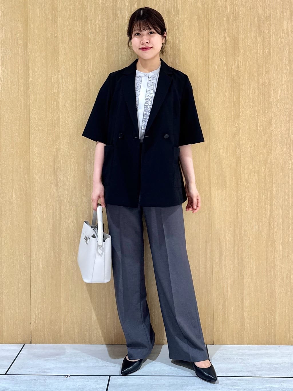 nanaさんの「UNTITLED｜【吸水速乾/洗える】ハーフスリーブジャケット」を使ったコーディネート