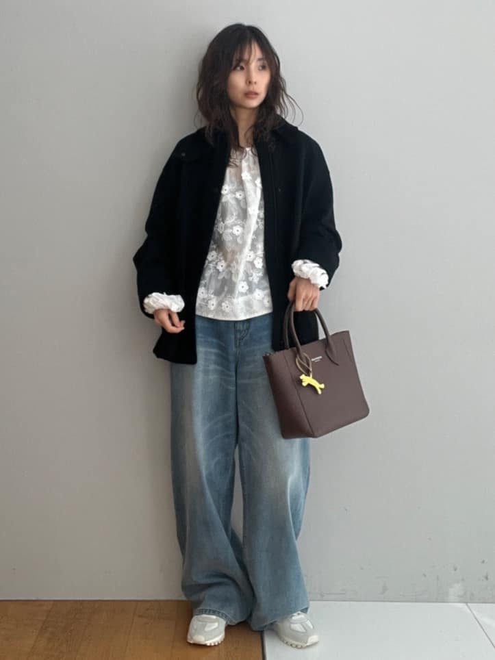 misaさんの「DRESSTERIOR｜【着映え/ウォッシャブル】フラワーエンブロイダリーボリュームブラウス」を使ったコーディネート