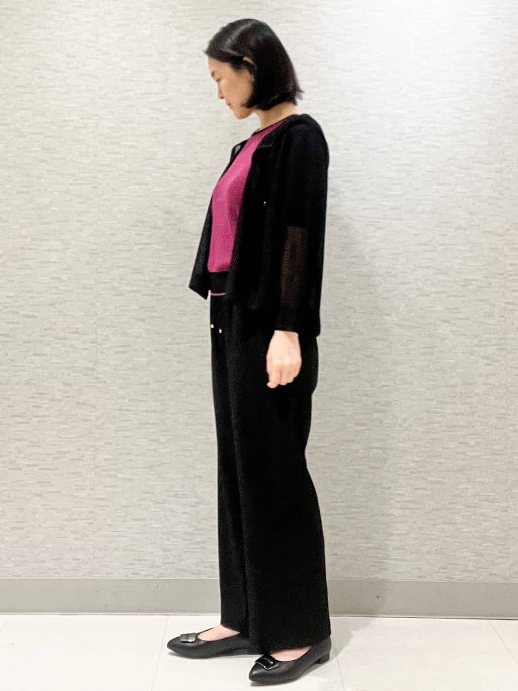 marikoさんの「Reflect｜【WEB先行カラーあり／手洗い可／アンサンブル可】バイカラー五分袖ニット」を使ったコーディネート