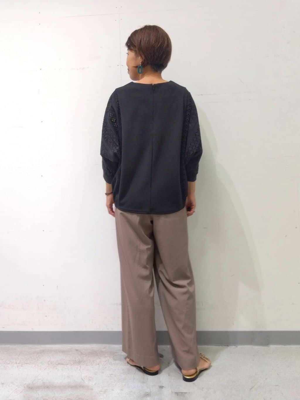 Kさんの「INDIVI｜【UVケア／SETUP可能】エアリージョーゼット ワイドパンツ」を使ったコーディネート