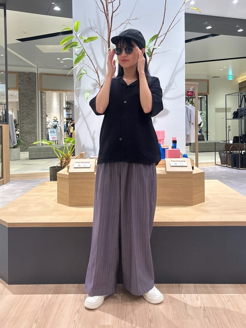 よぴさんの「TAKEO KIKUCHI｜【TAKEO KIKUCHI &times; THE BEDFORD HOTEL】オールメタルフレーム サングラ」を使ったコーディネート