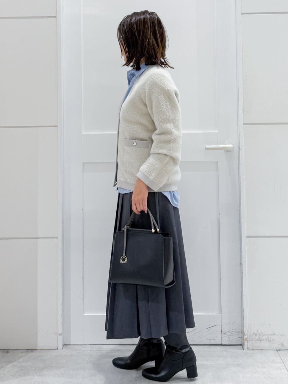 yuka.aさんの「OPAQUE.CLIP｜ポケット刺繍レギュラーカラーシャツ【洗濯機OK】」を使ったコーディネート