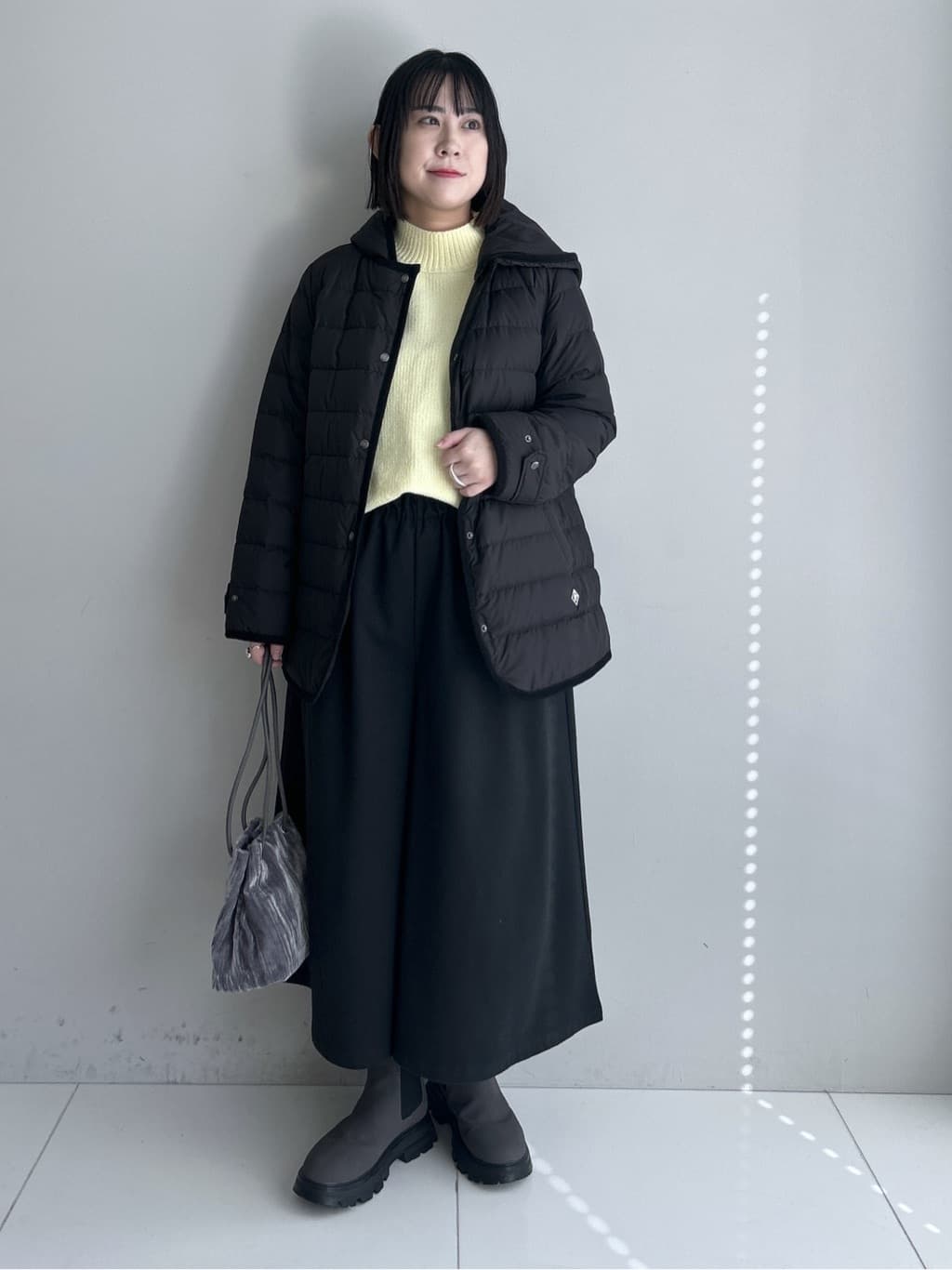 Hirokaさんの「Dessin｜【洗える】ハイネックベロアモールニット」を使ったコーディネート