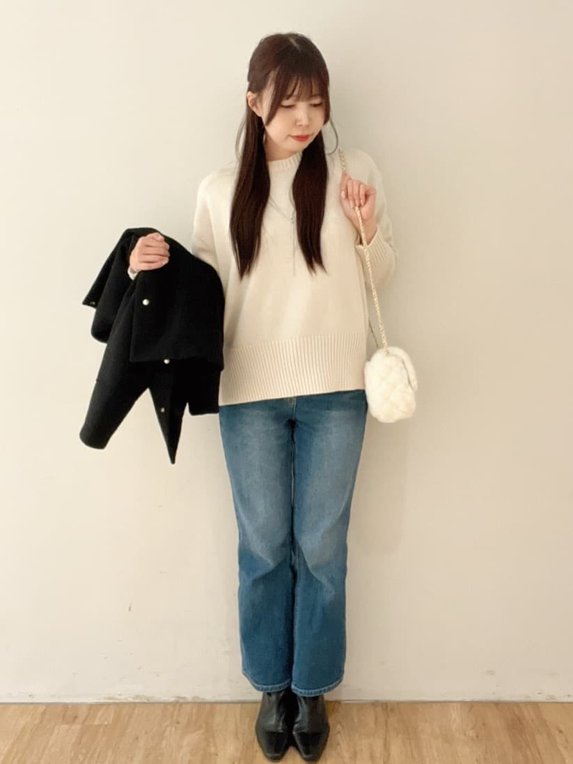 yukikaさんの「OPAQUE.CLIP｜ストレッチセミフレアデニム【洗濯機洗い可】《SS～LL》」を使ったコーディネート
