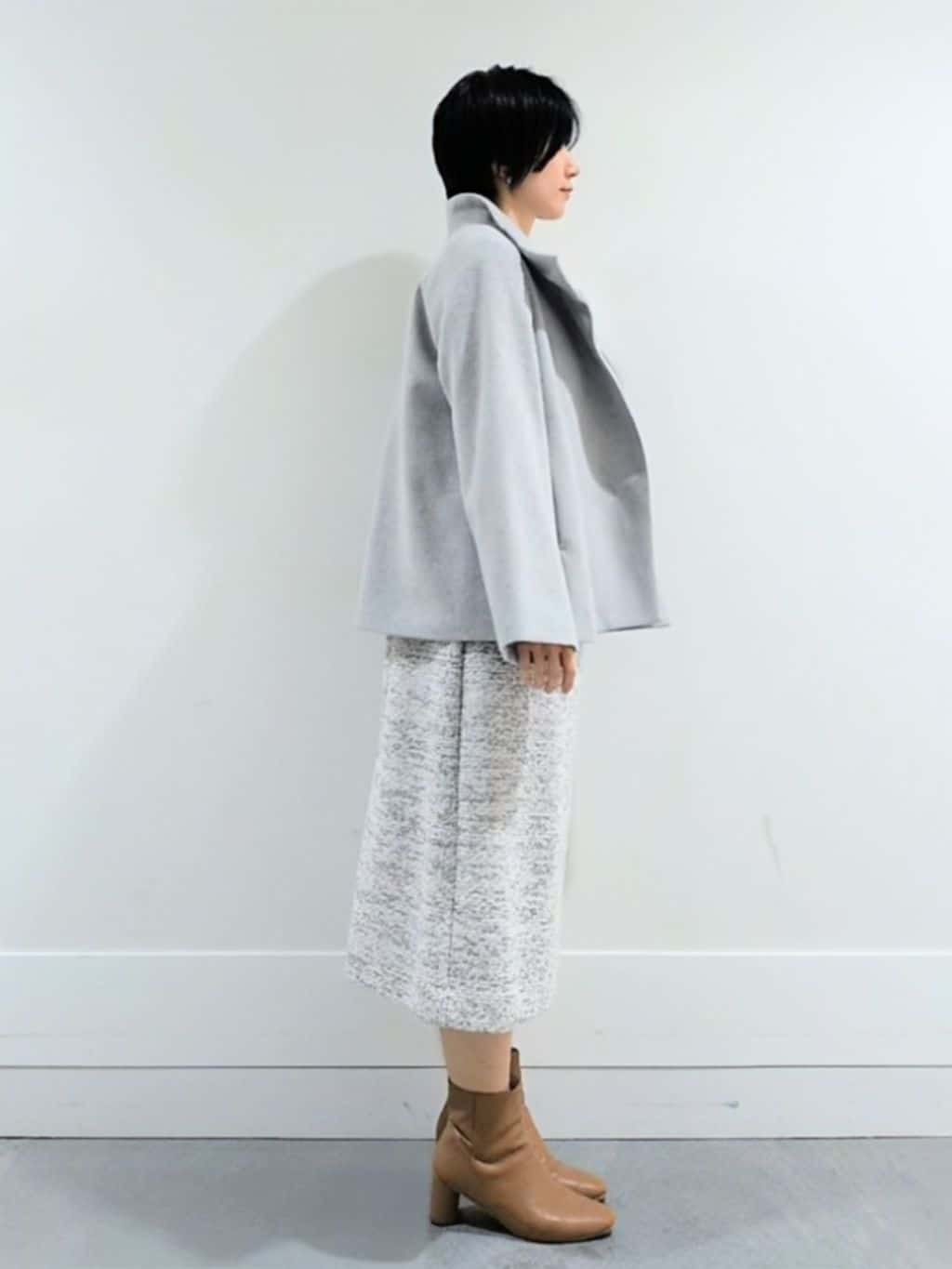 ミズタさんの「UNTITLED｜【着回しが効く／オンオフアウター】ウールショートコート」を使ったコーディネート