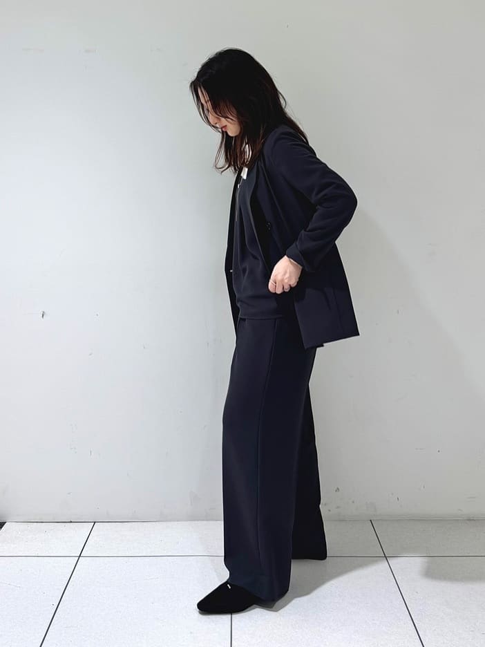 そんさんの「INDIVI｜【軽く羽織れる！】ダブルジャケット」を使ったコーディネート