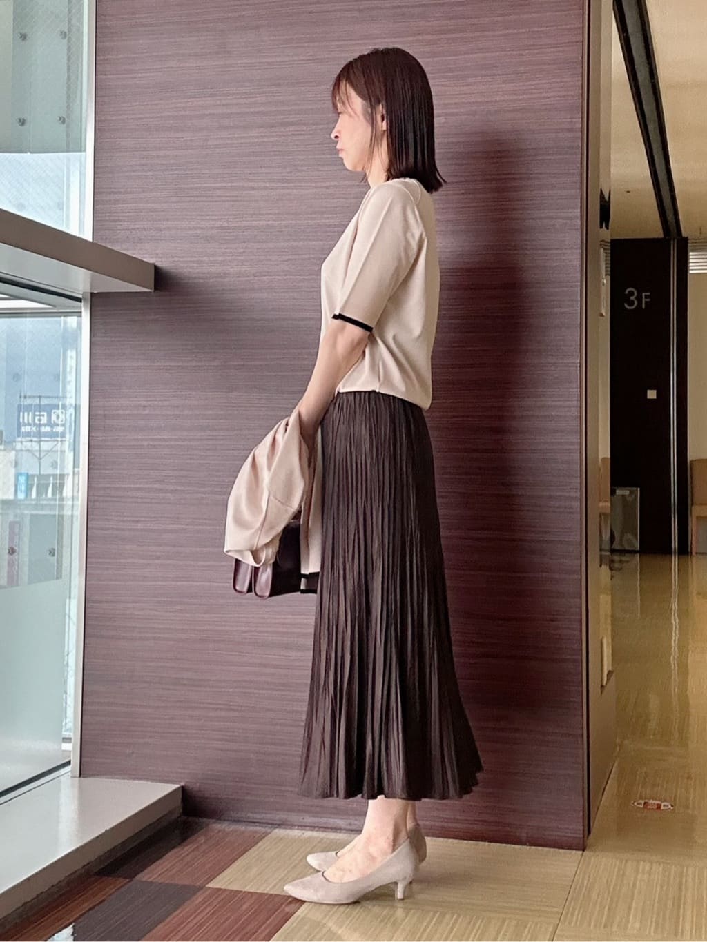 anaさんの「UNTITLED｜【アンサンブル可/薄手/洗える】5分袖クルーニット」を使ったコーディネート