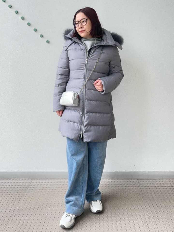 Asamiさんの「DRESSTERIOR｜カシミヤブレンドフードニット」を使ったコーディネート