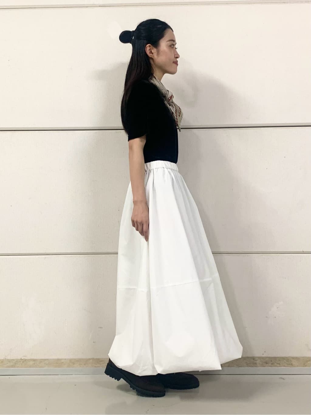 sahoさんの「THE SHOP TK｜シアーベロアカットソー【洗える】」を使ったコーディネート