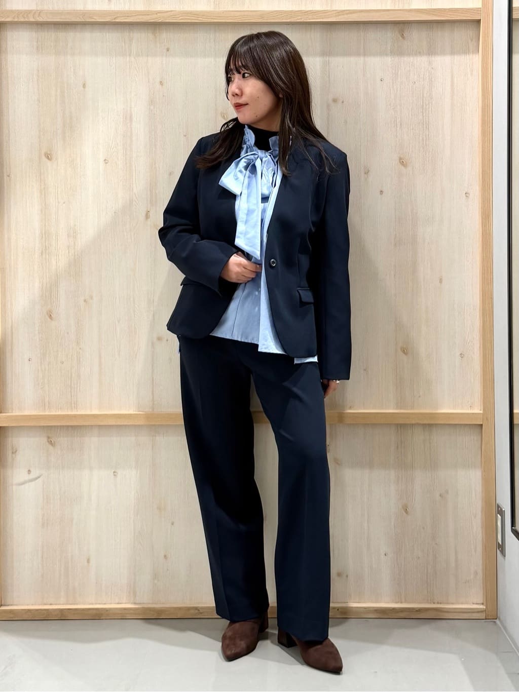 nanaさんの「THE SHOP TK｜【通勤スタイルに】ダブルクロス ノーカラージャケット/セットアップ可」を使ったコーディネート