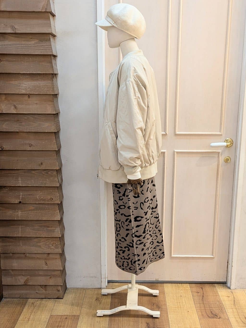 kawaさんの「SHOO･LA･RUE｜【S-LL】大人も取り入れやすい BIGシルエット MA－1ブルゾン」を使ったコーディネート
