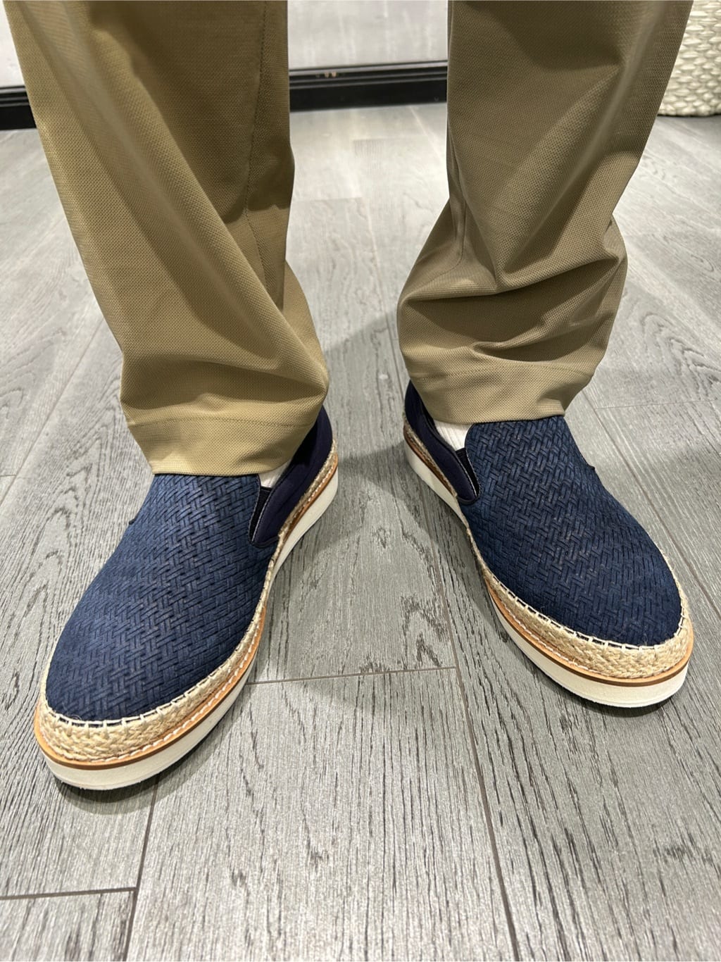 ruiさんの「TAKEO KIKUCHI｜【COOL CITY WEAR】エアートール パンツ /接触冷感・通気性」を使ったコーディネート