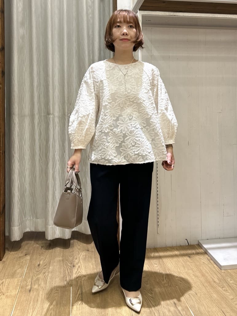 ga_riさんの「THE SHOP TK｜【通勤スタイルに】ダブルクロスワイドパンツ/セットアップ可」を使ったコーディネート