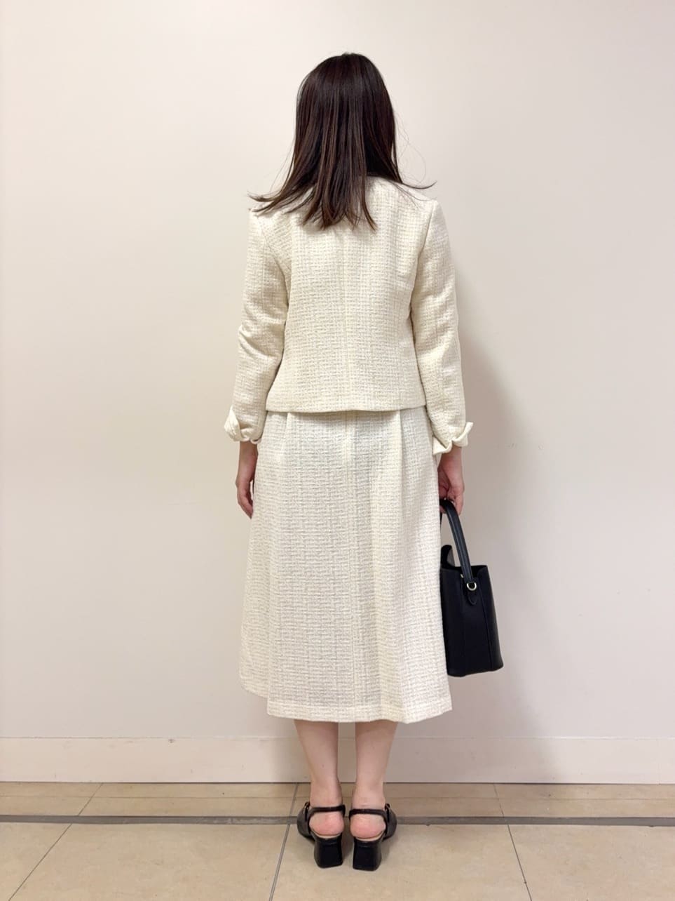 asamiさんの「UNTITLED｜【セットアップ可能/きれいめ】ツイードワンピース」を使ったコーディネート