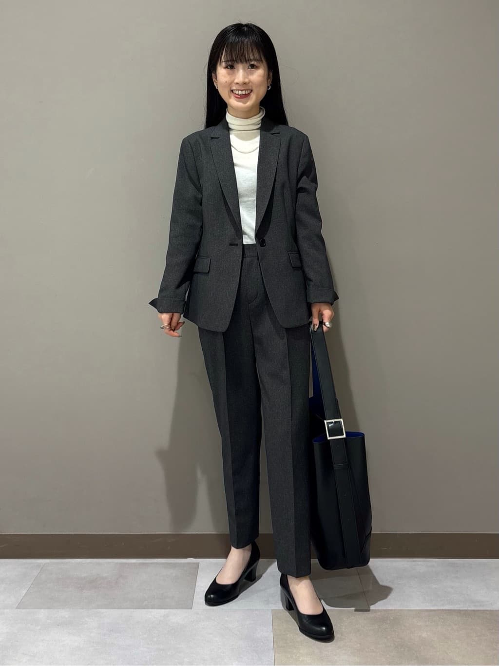 KEIKOさんの「INDIVI｜【洗える／通勤／スーツ】メランジストレッチ ノーカラージャケット」を使ったコーディネート