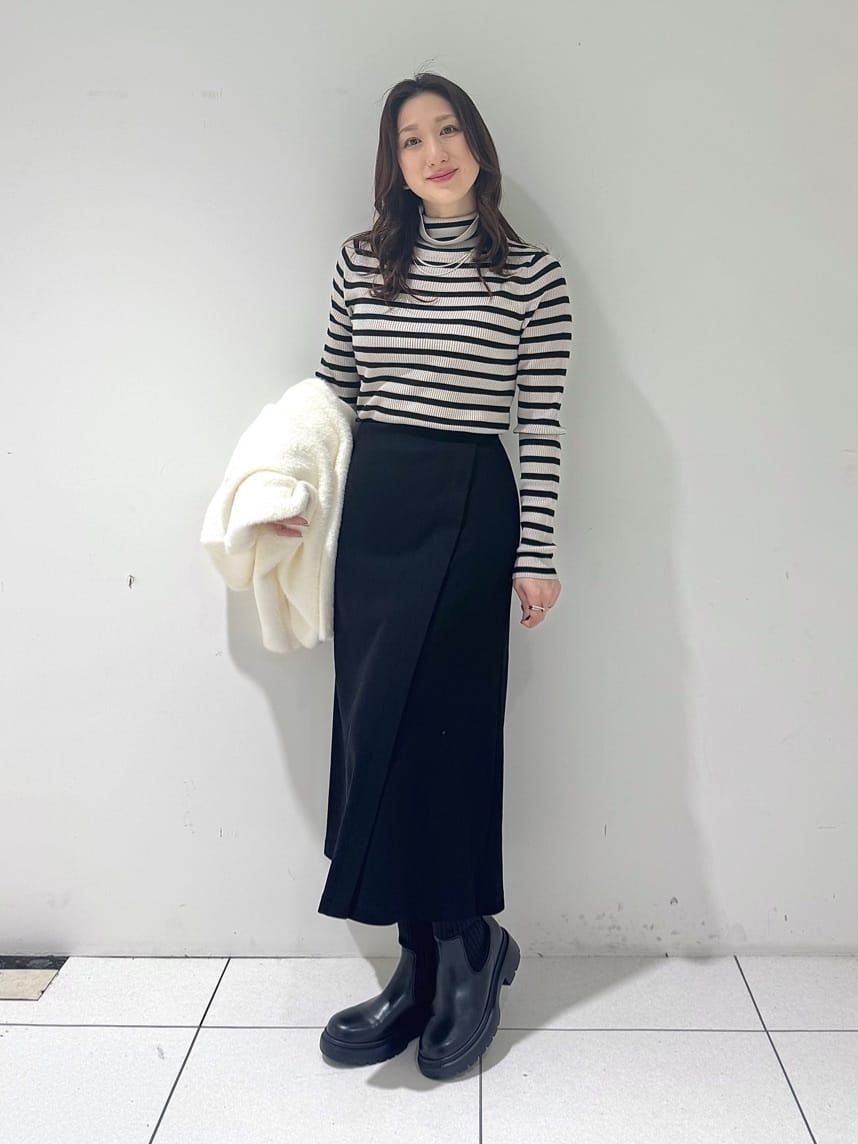 そんさんの「INDIVI｜【洗える／毛玉になりにくい】エクストラファインウール リブタートルニット」を使ったコーディネート