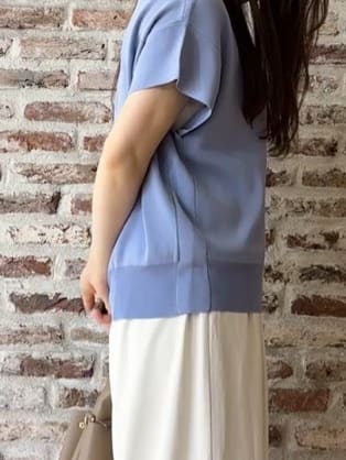 tokiさんの「THE SHOP TK｜さらさらフレアスリーブサマーニット【毛玉になりにくい/UV/洗濯機OK】」を使ったコーディネート